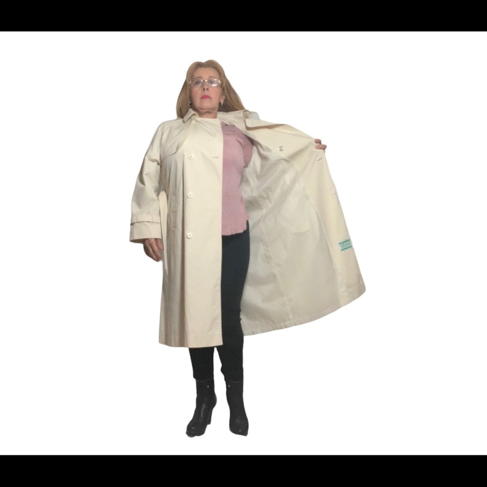 Vintage VIA Veneto Luxury Beige long trench Size L - Picture 6 of 15